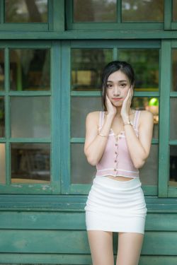总有一天你会出现我身边歌词