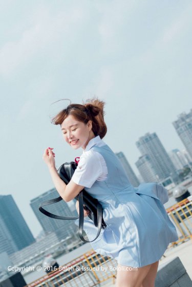翁虹整容